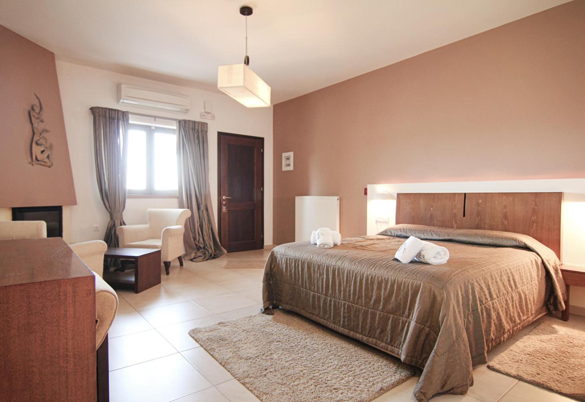 Delina Mountain Resort Anogia Rom bilde
